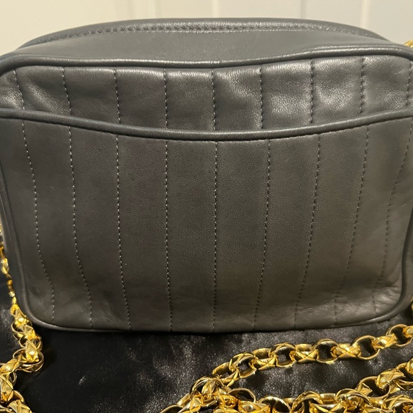 Vintage Chanel camera bag lambskin - Picture 6 of 12